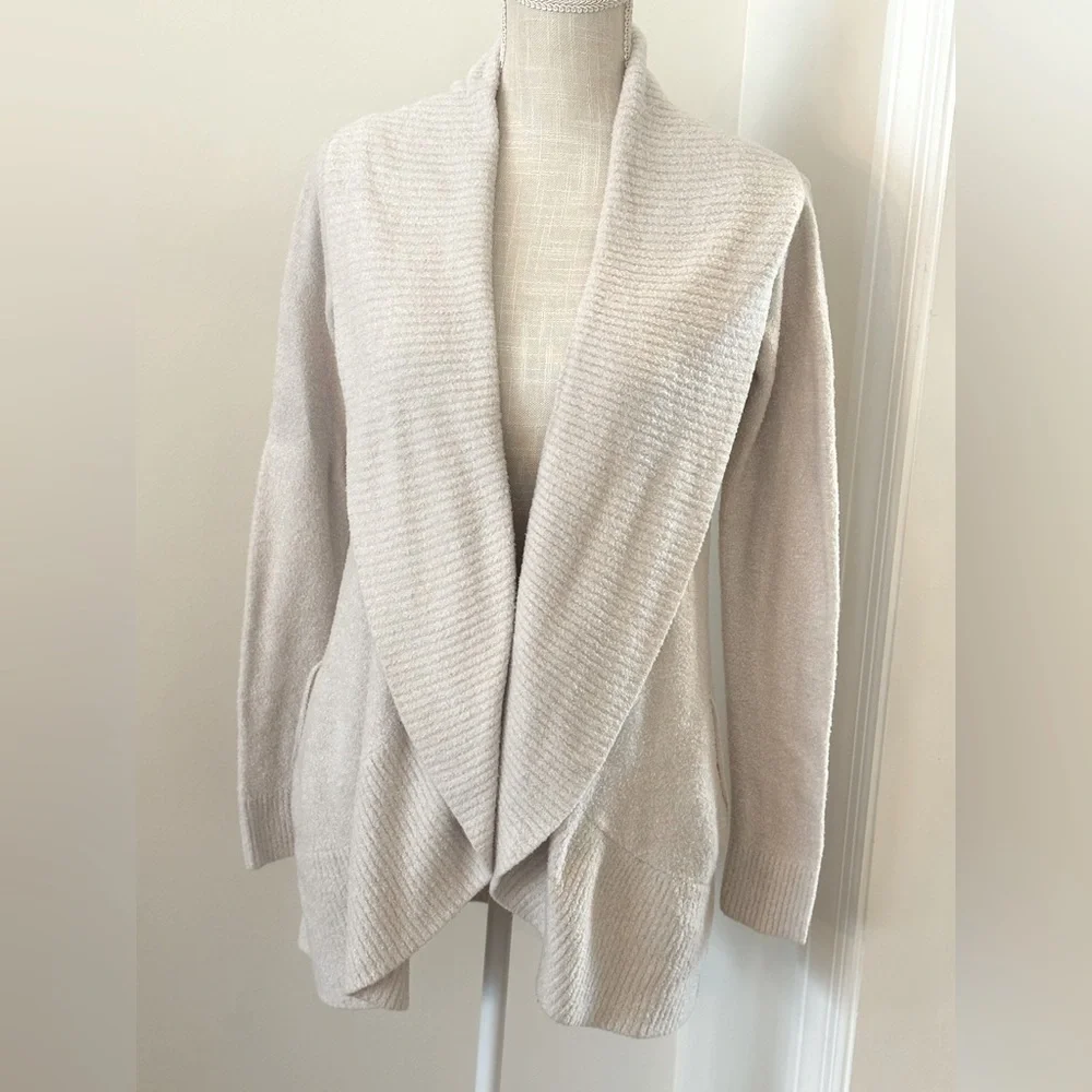 Barefoot Dreams Ivory Ribbed Shrug Sweater. Open Front | Neutral. Women’s Sz-M